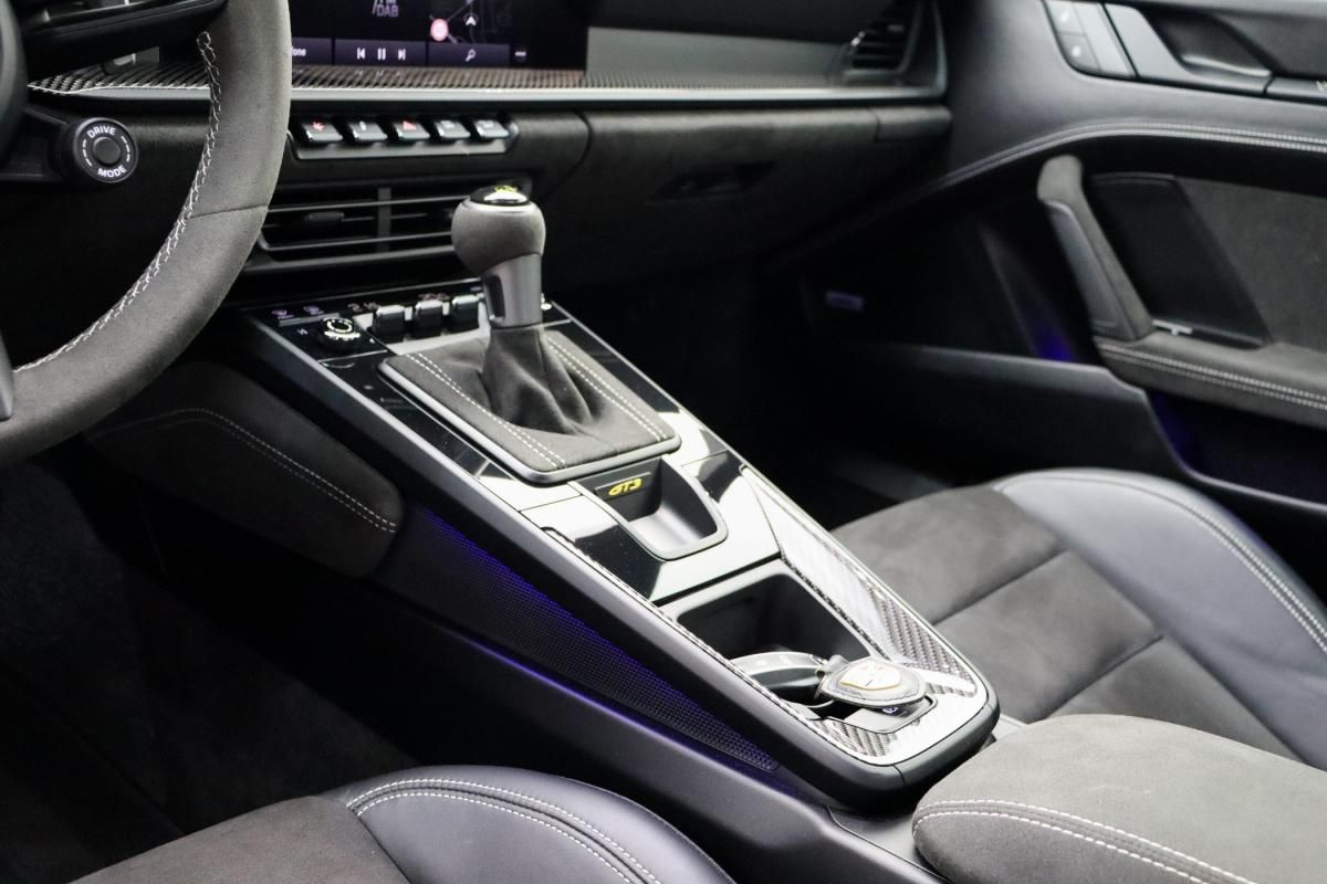 porsche-992-2021-gasolina-3996cc