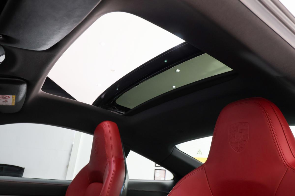 porsche-992-2020-gasolina-2981cc