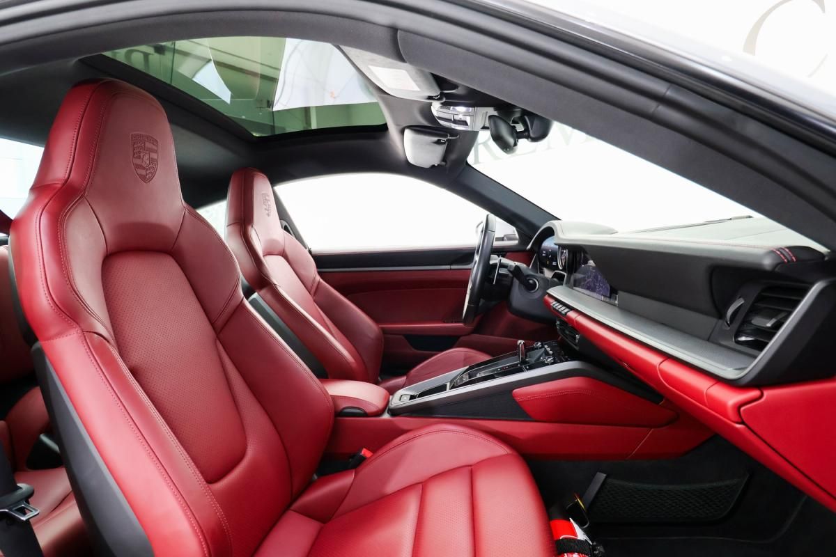 porsche-992-2020-gasolina-2981cc
