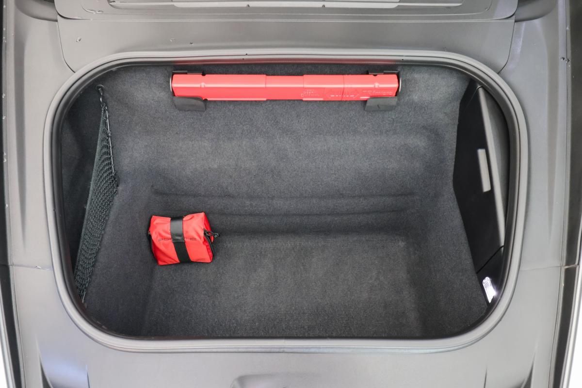 porsche-992-2020-gasolina-2981cc