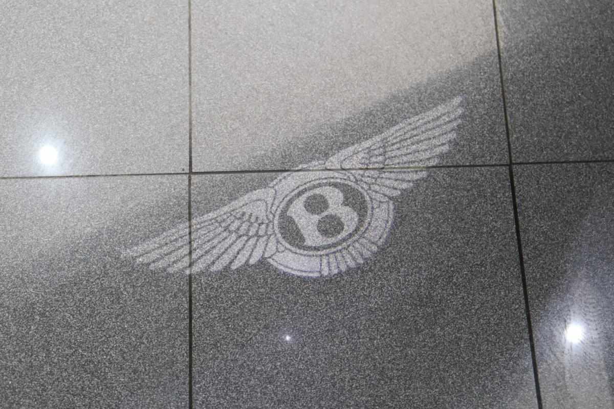 bentley-bentayga-2024-gasolina-3996cc