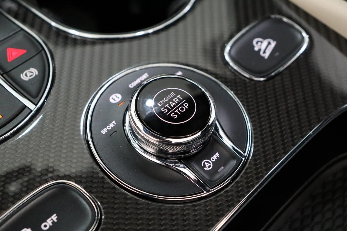bentley-bentayga-2024-gasolina-3996cc