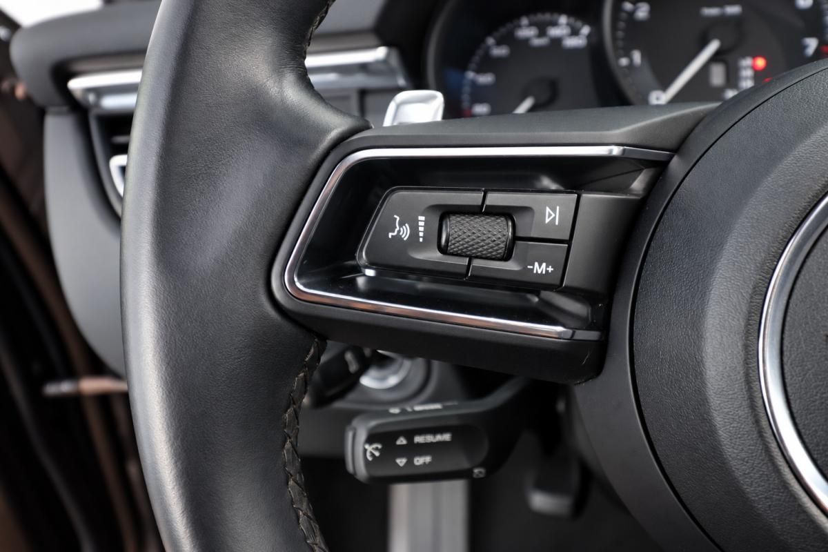 porsche-macan-2022-gasolina-1984cc
