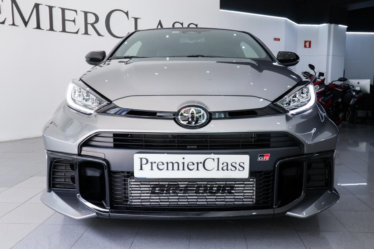 toyota-yaris-2024-gasolina-1618cc