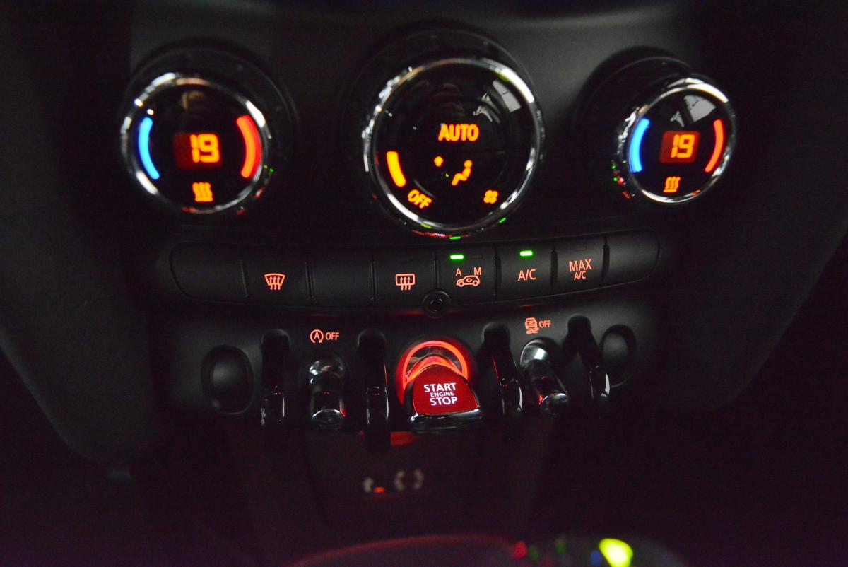 mini-cooper-2014-gasolina-1998cc
