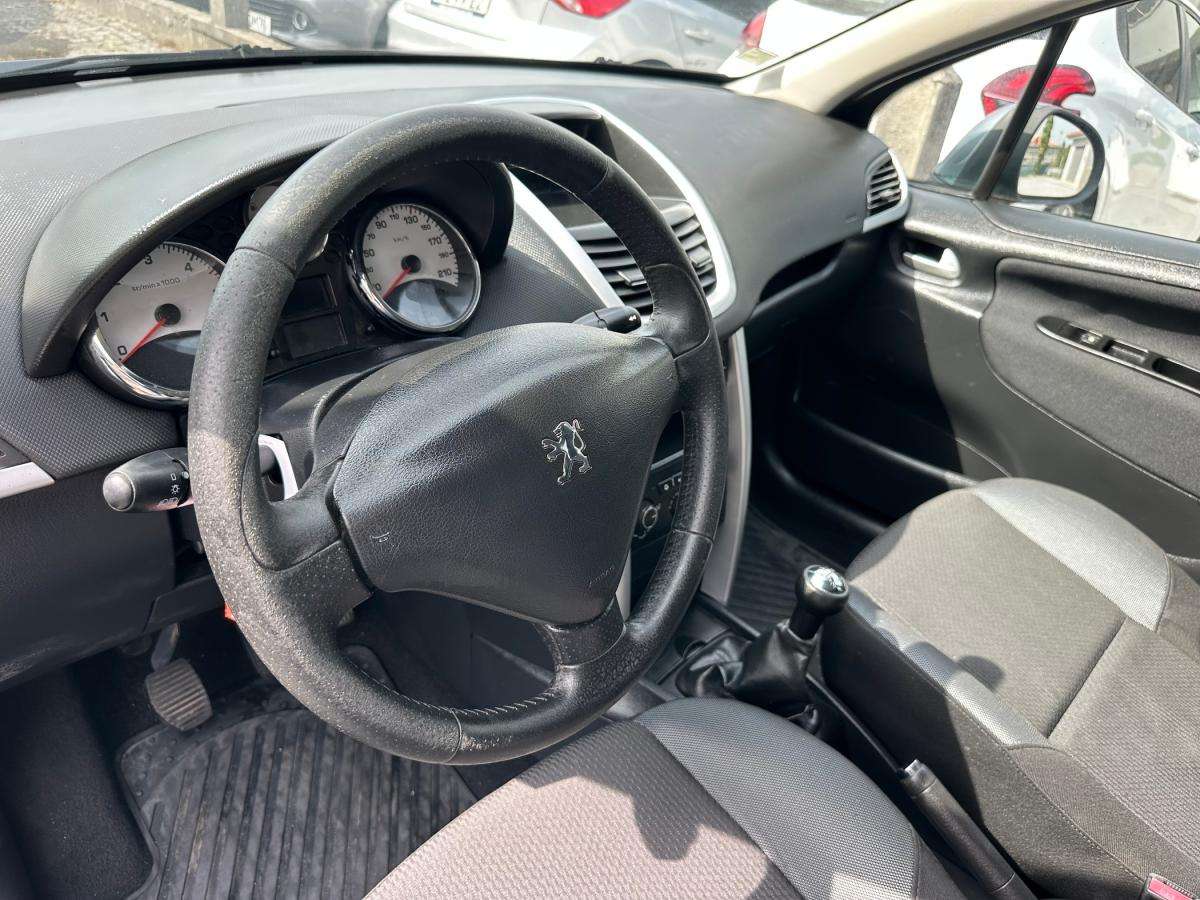 peugeot-207-2011-diesel-1398cc