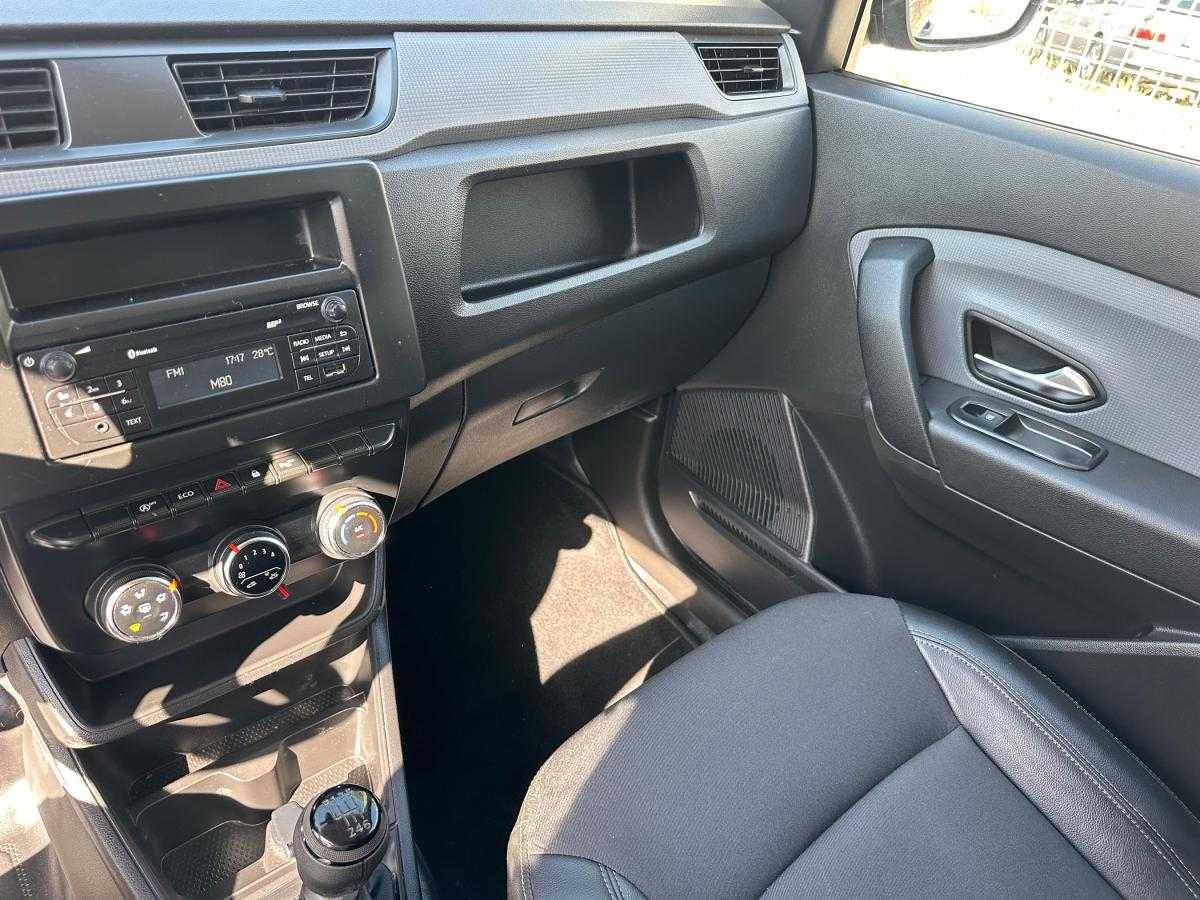 renault-express-2023-diesel-1461cc