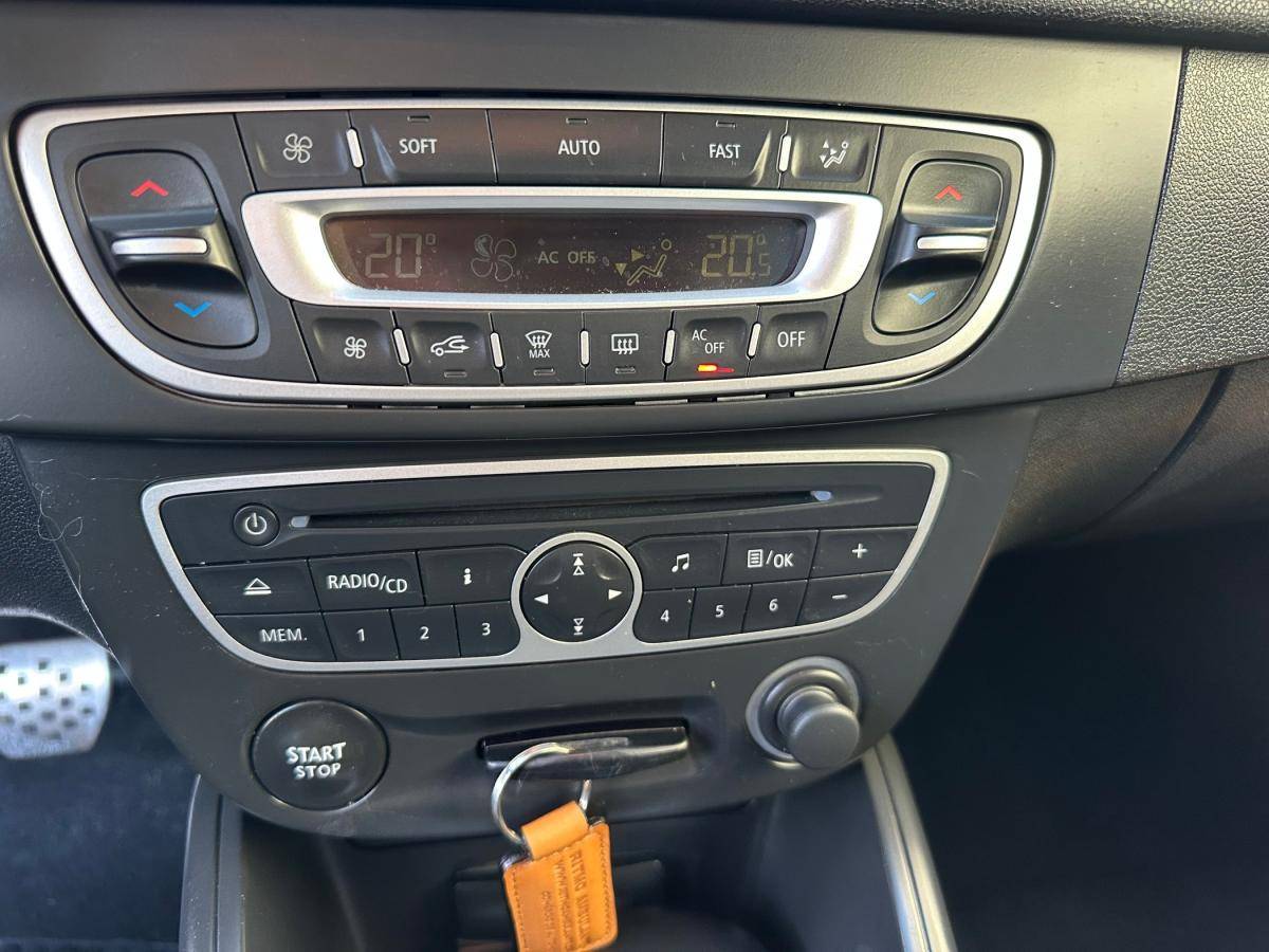 renault-megane-coupe-2011-diesel-1461cc