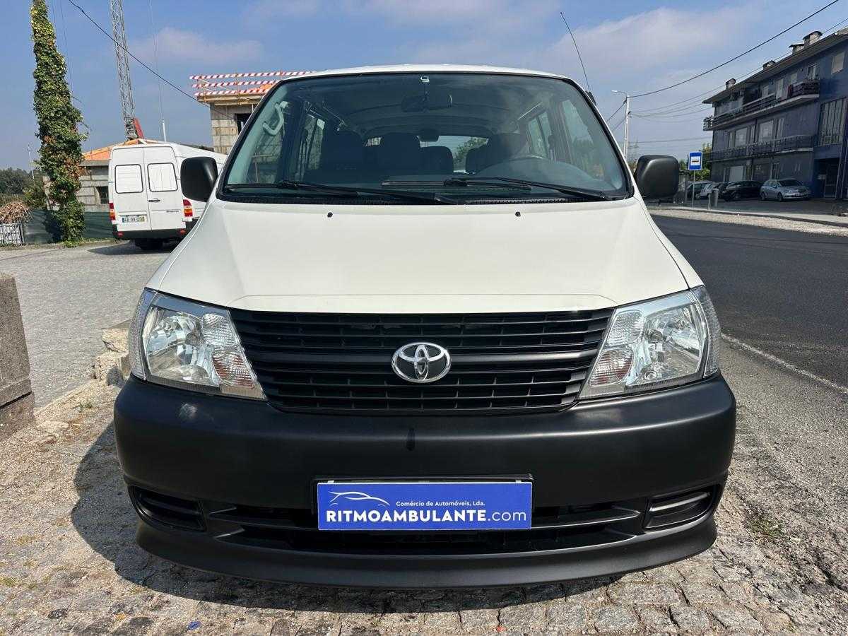 toyota-hiace-2007-diesel-2494cc