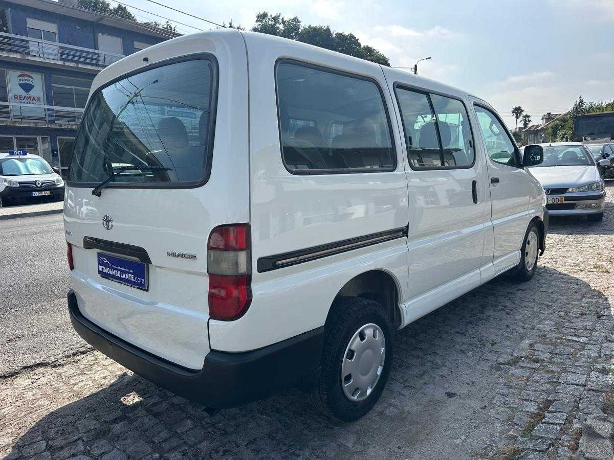 toyota-hiace-2007-diesel-2494cc