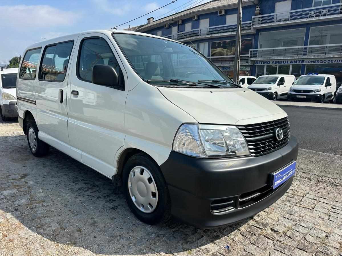 toyota-hiace-2007-diesel-2494cc