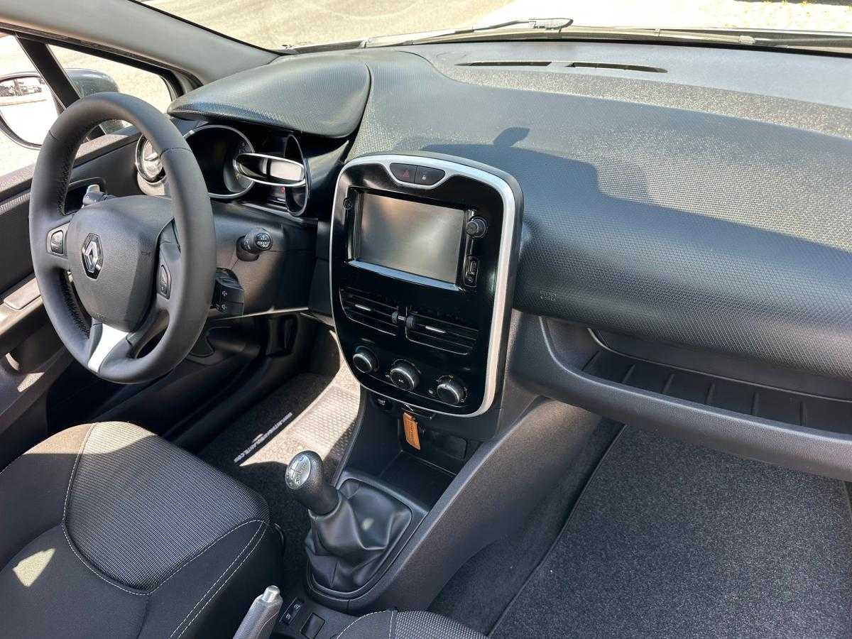 renault-clio-2015-gasolina-898cc