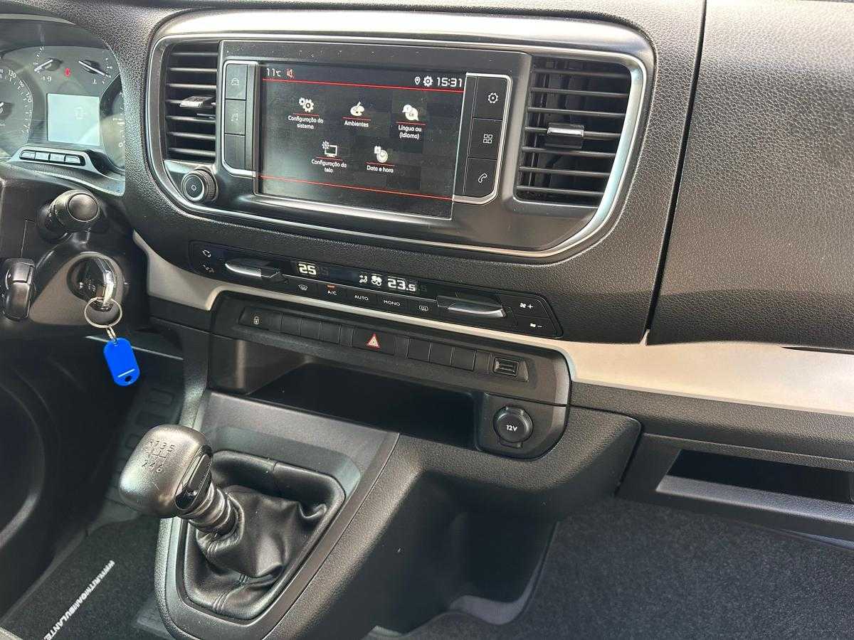 citroen-jumpy-2019-diesel-1499cc