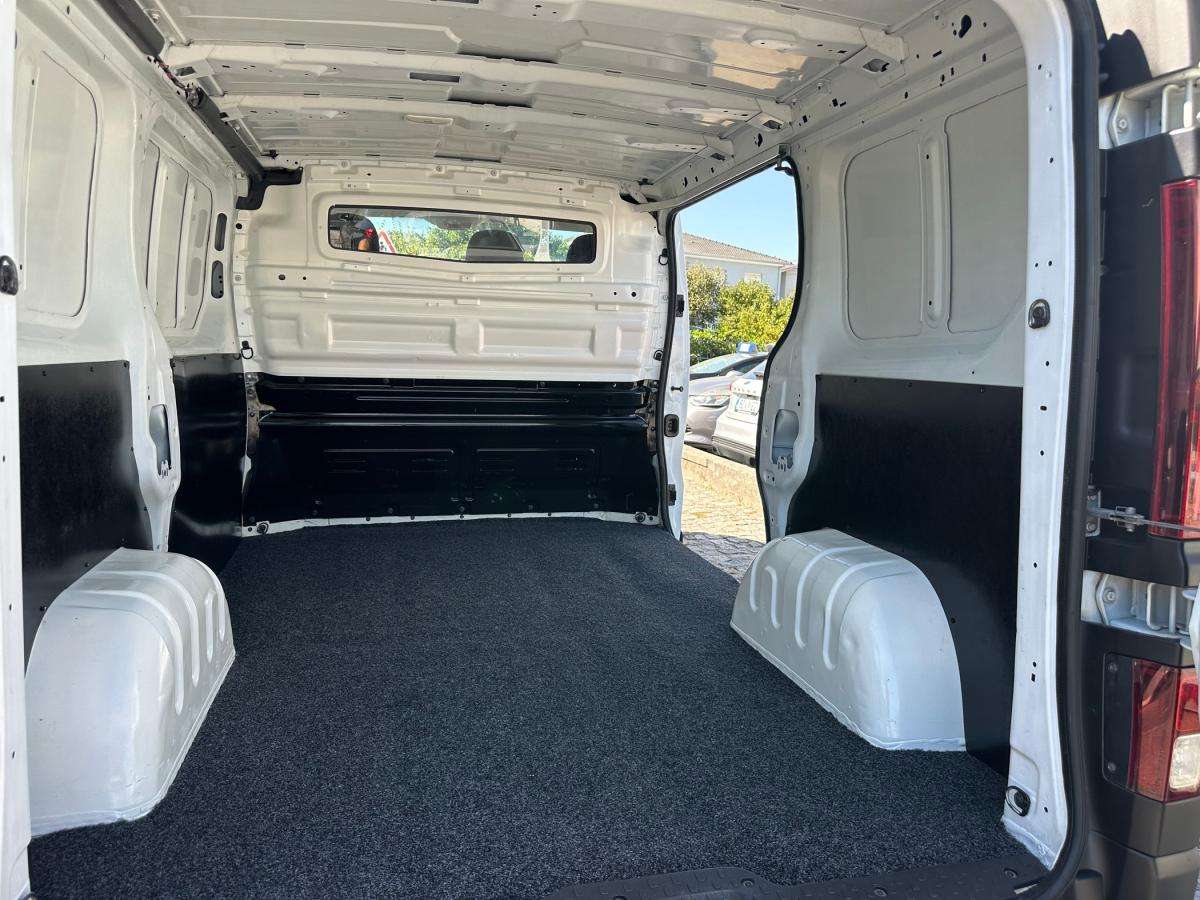 renault-trafic-2019-diesel-1997cc