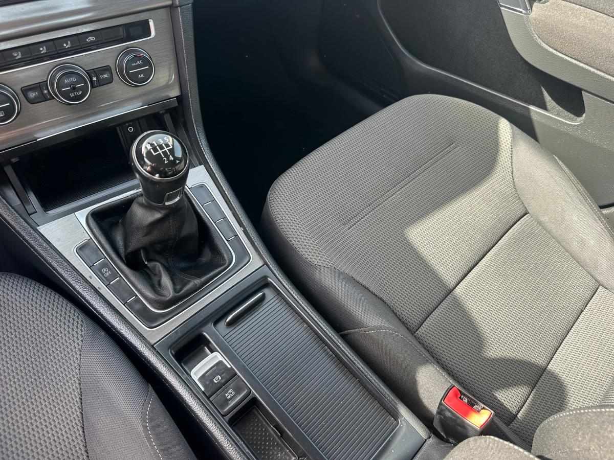 volkswagen-golf-2013-diesel-1598cc