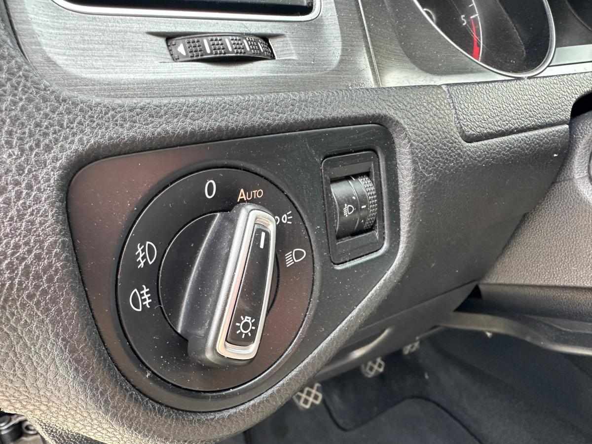 volkswagen-golf-2013-diesel-1598cc