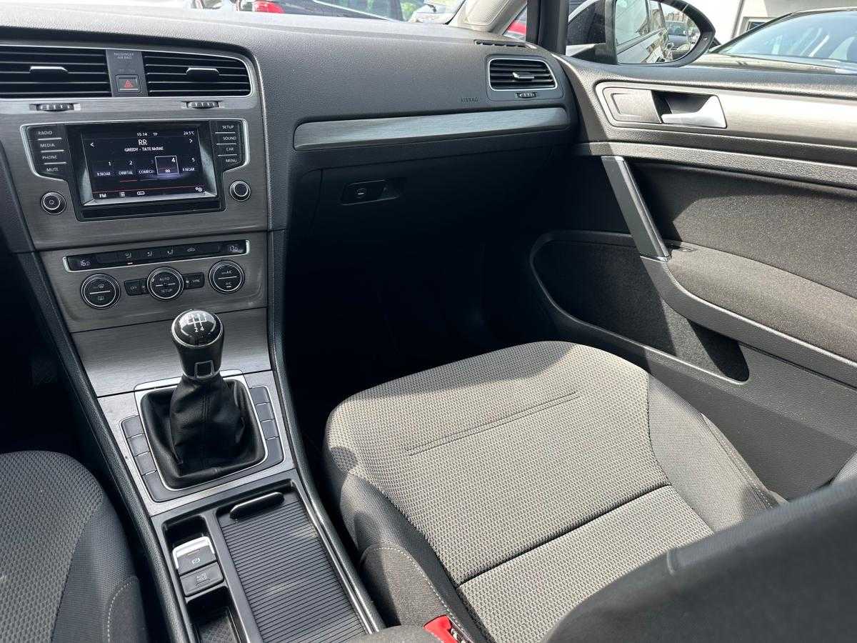 volkswagen-golf-2013-diesel-1598cc