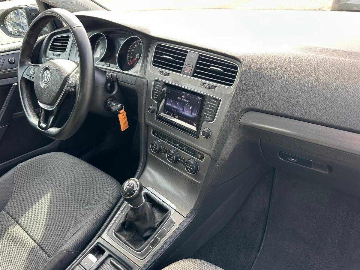 volkswagen-golf-2013-diesel-1598cc