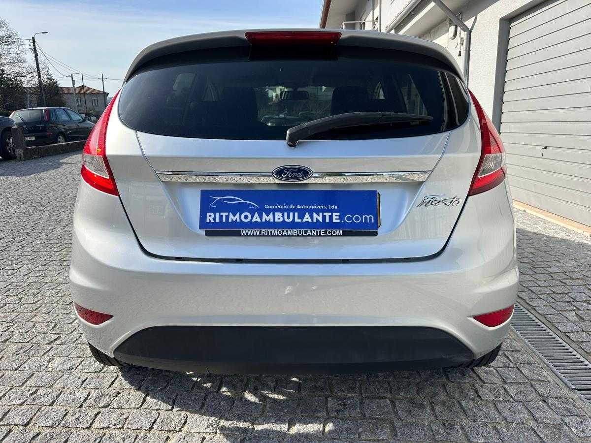 ford-fiesta-2010-gasolina-1242cc