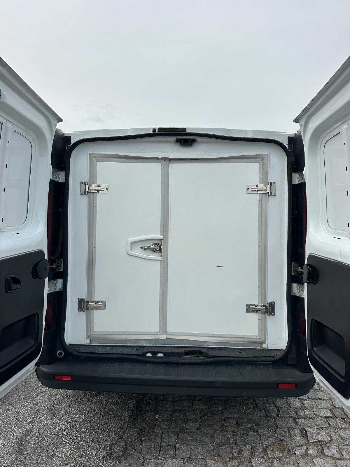 opel-vivaro-2019-diesel-1598cc