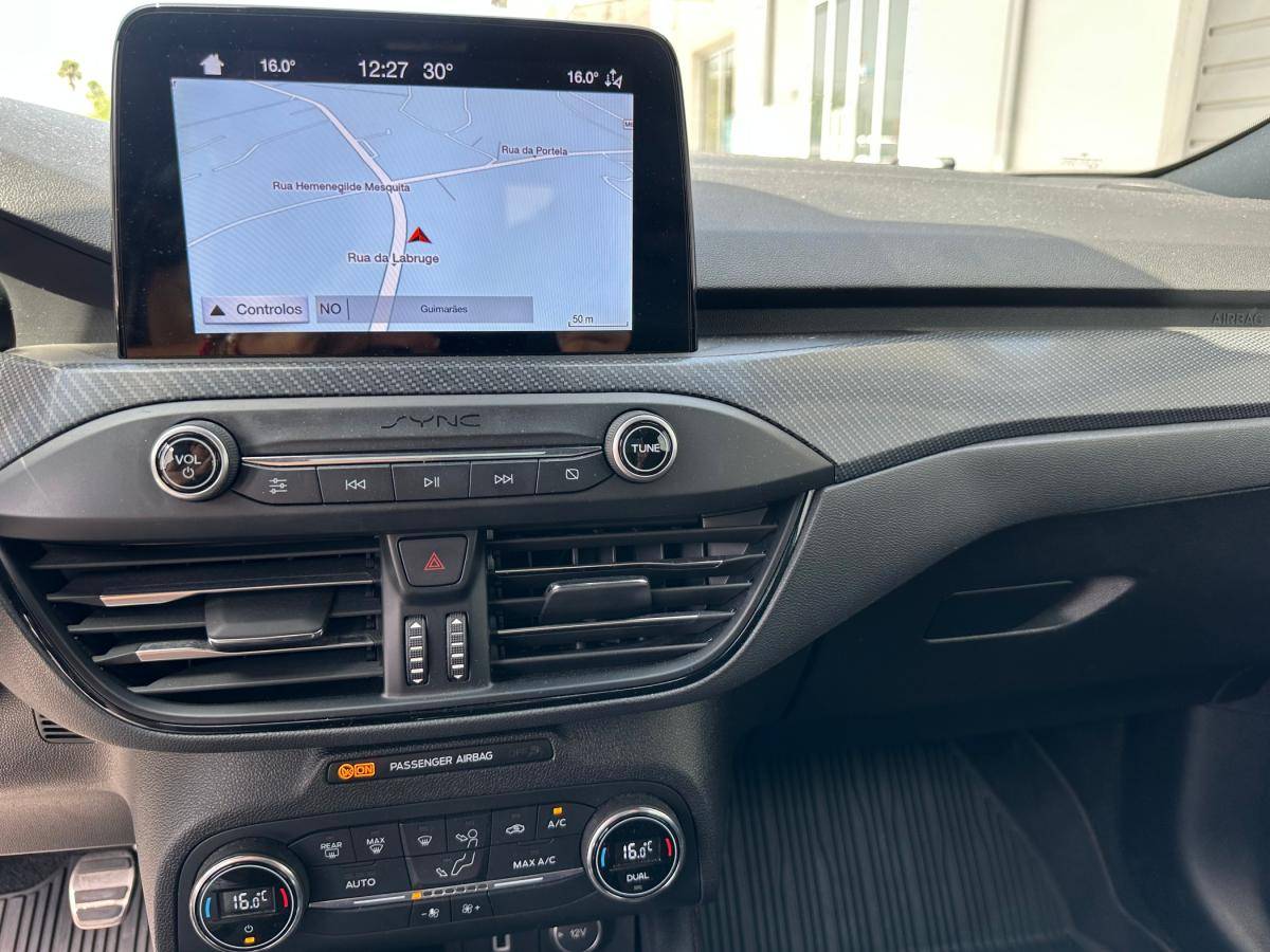 ford-focus-2019-diesel-1499cc