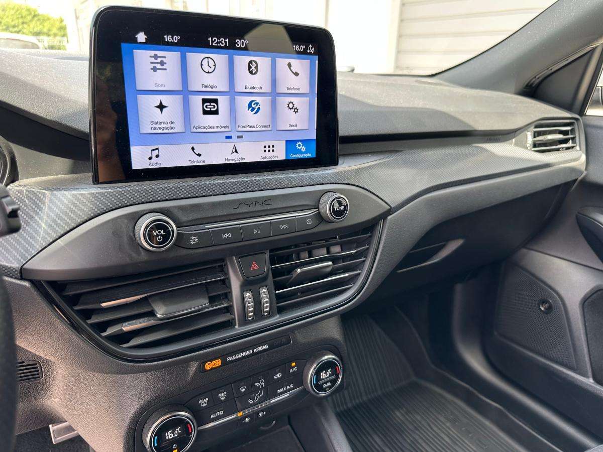 ford-focus-2019-diesel-1499cc