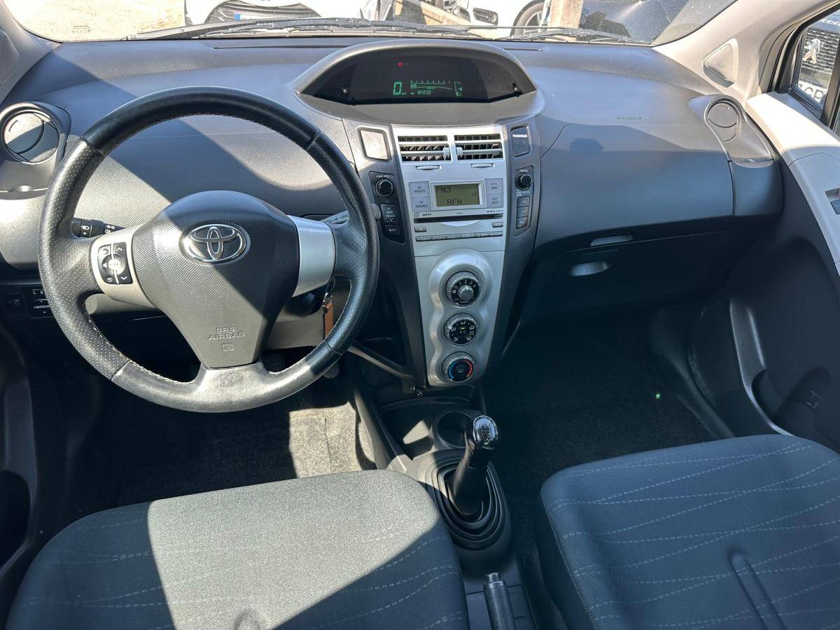 toyota-yaris-2007-gasolina-998cc