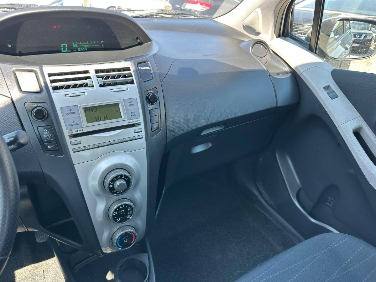 toyota-yaris-2007-gasolina-998cc