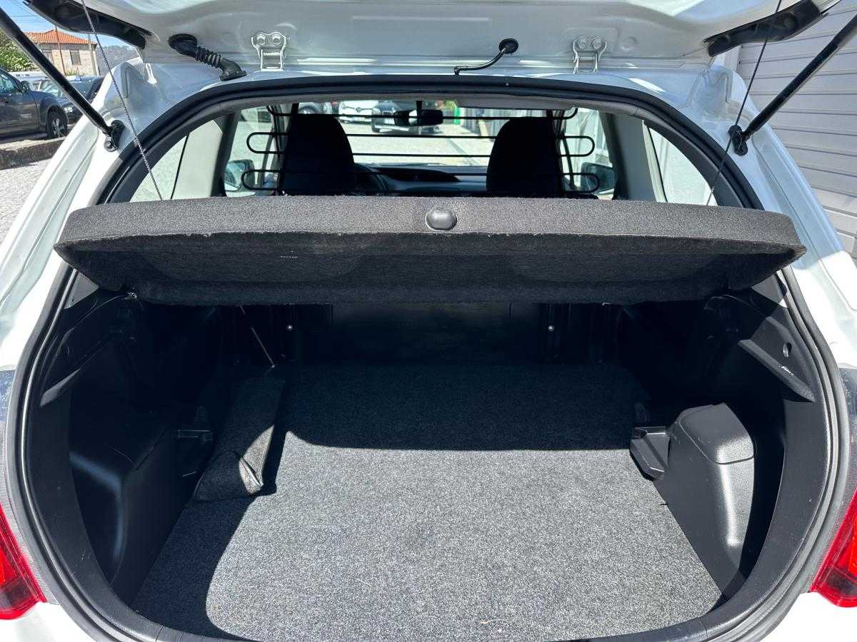toyota-yaris-2015-diesel-1364cc
