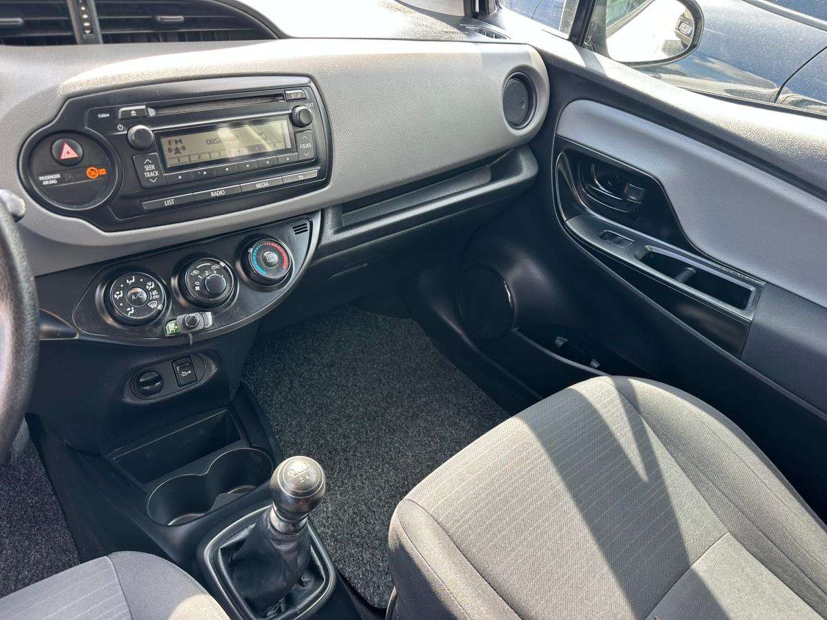 toyota-yaris-2015-diesel-1364cc