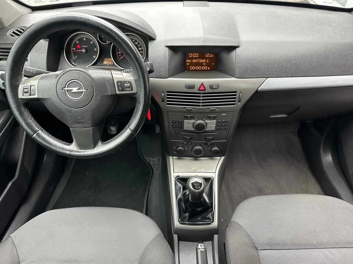 opel-astra-caravan-2006-diesel-1248cc