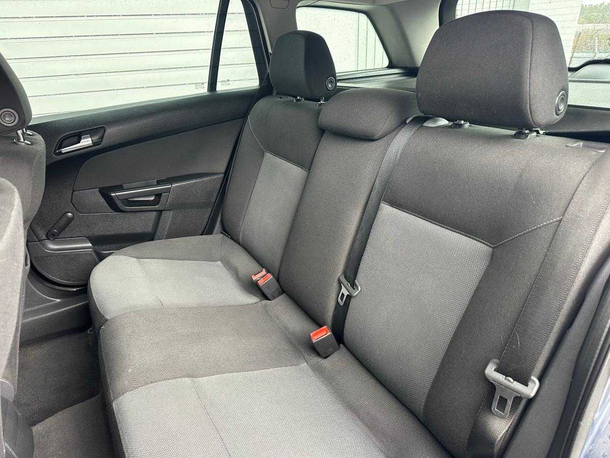 opel-astra-caravan-2006-diesel-1248cc