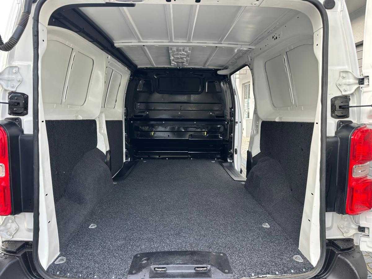 peugeot-expert-2018-diesel-1997cc