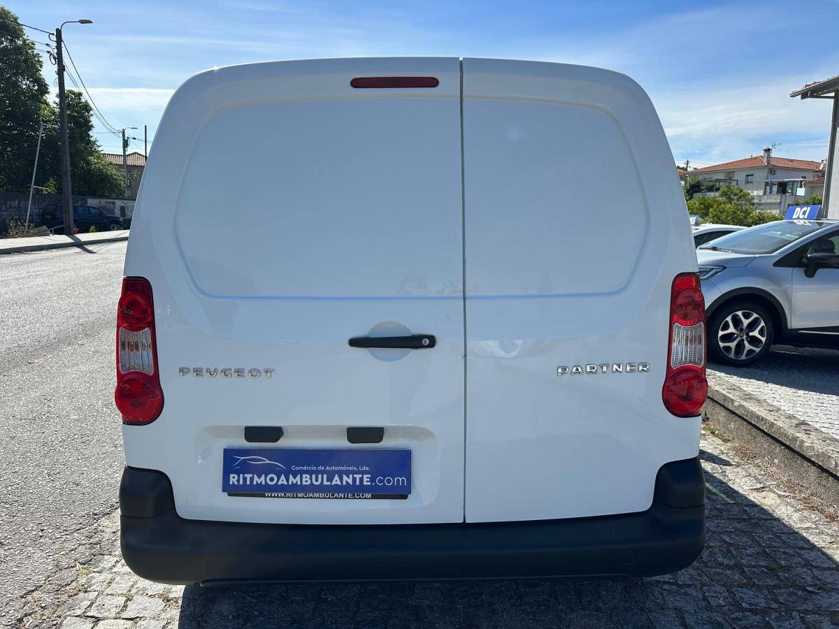 peugeot-partner-2010-diesel-1560cc