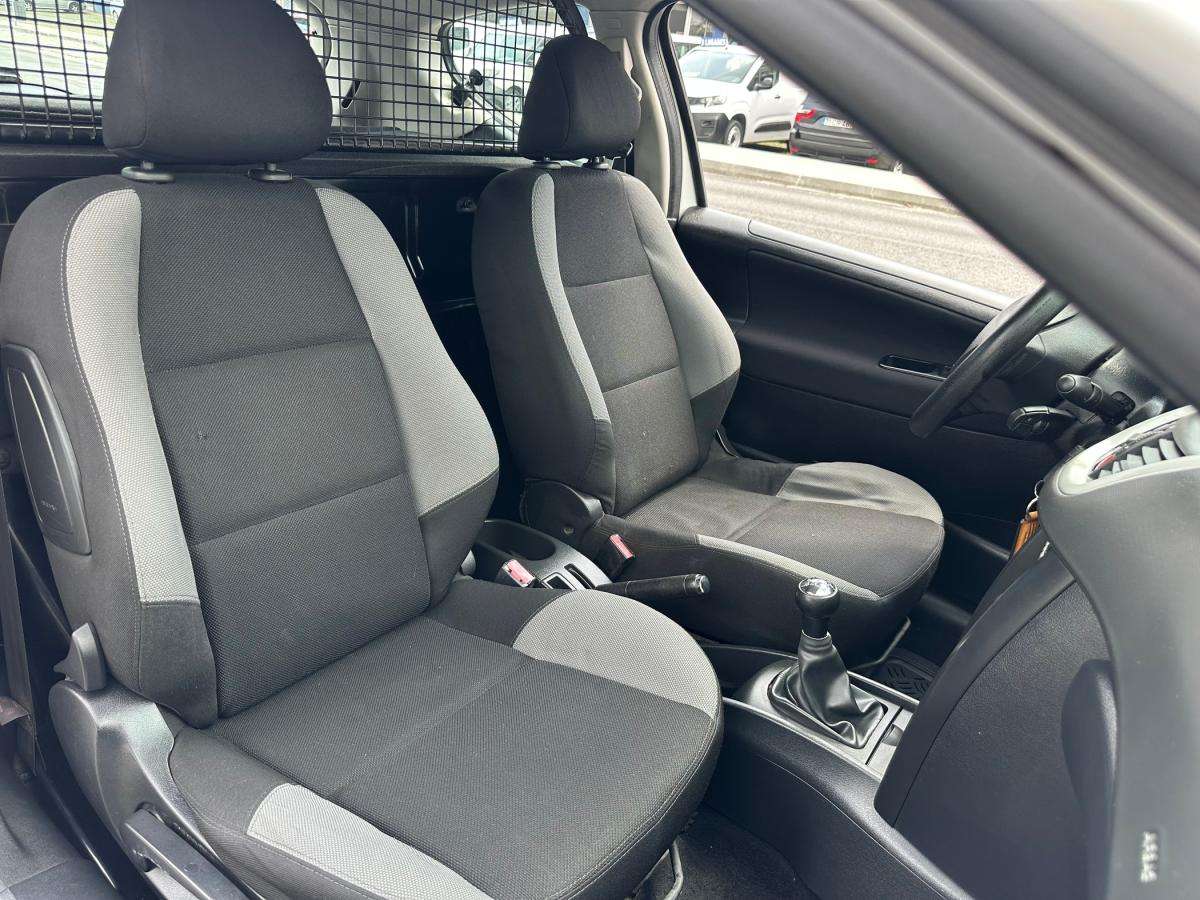peugeot-207-2008-diesel-1398cc