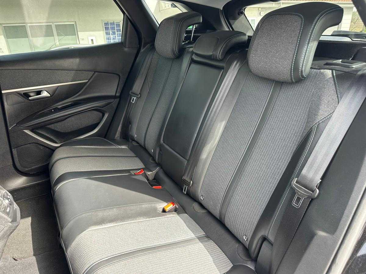 peugeot-3008-2022-diesel-1499cc