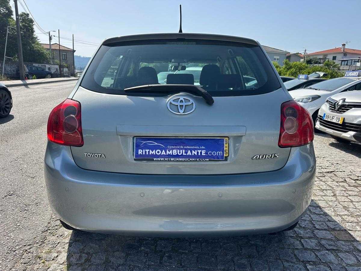 toyota-auris-2008-diesel-1364cc