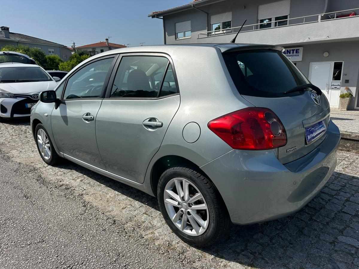 toyota-auris-2008-diesel-1364cc