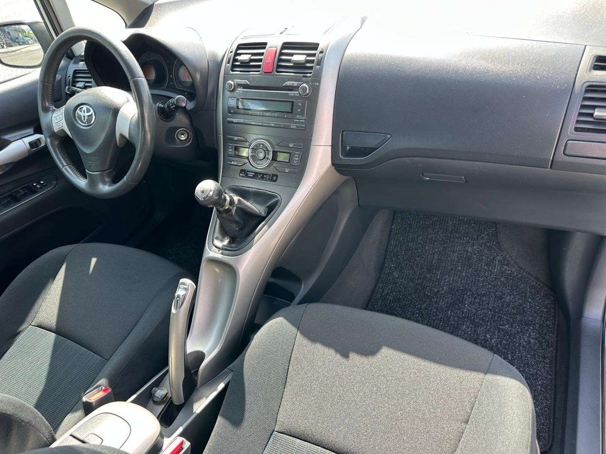 toyota-auris-2008-diesel-1364cc