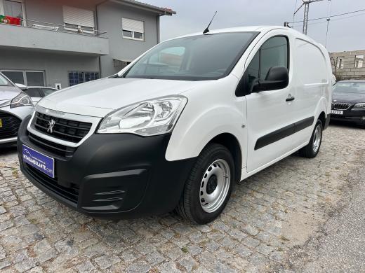 peugeot-partner-2018-diesel-1560cc