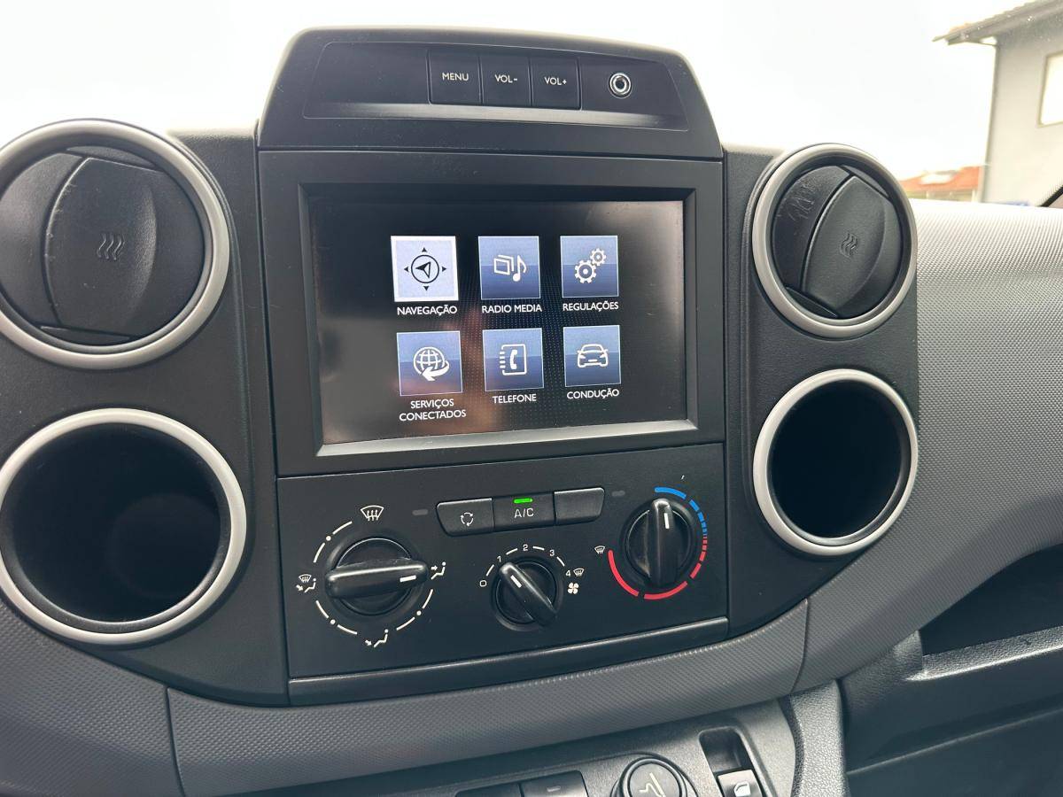 peugeot-partner-2018-diesel-1560cc