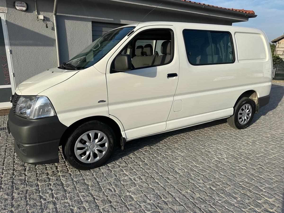 toyota-hiace-2008-diesel-2494cc