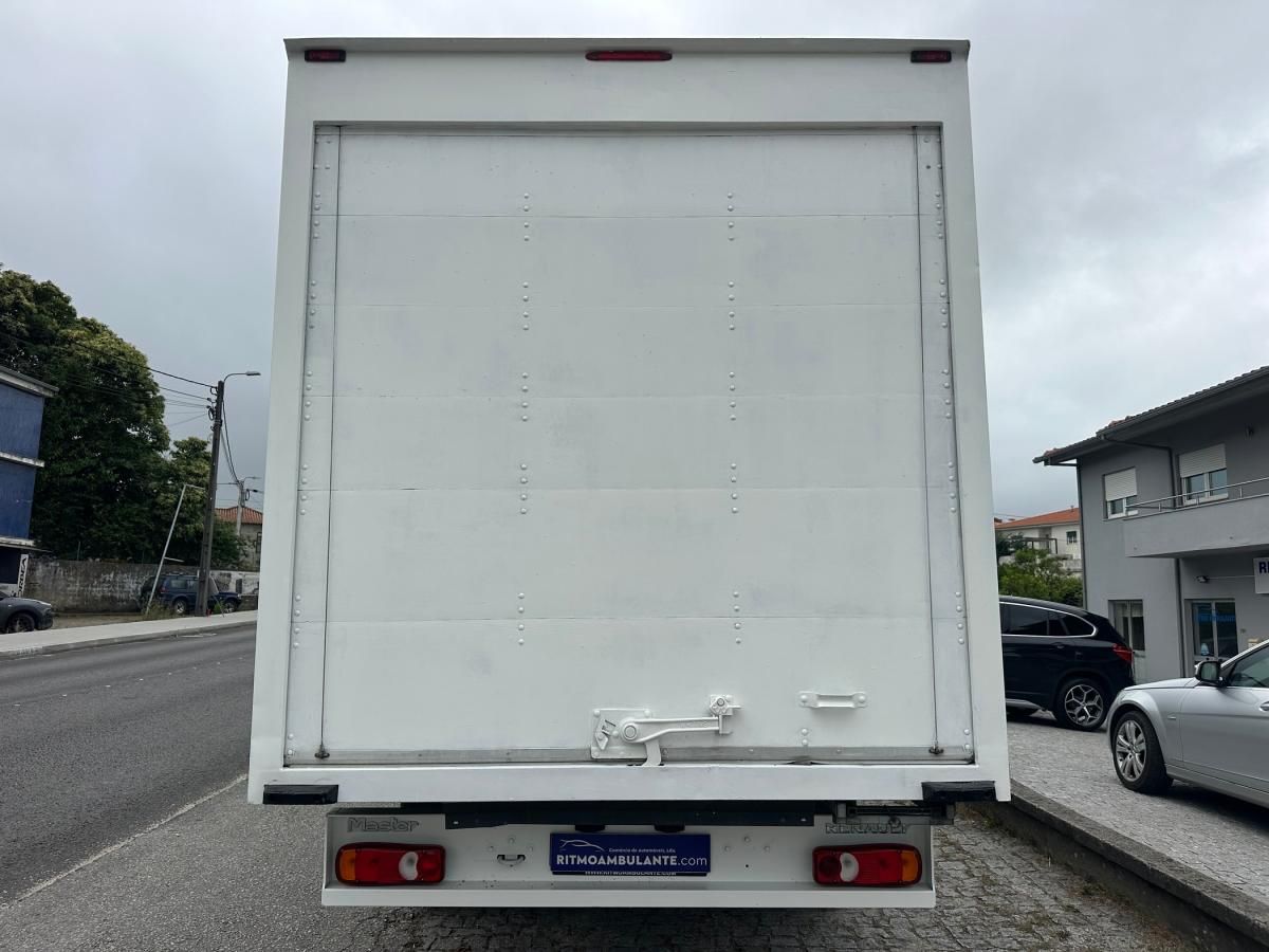 renault-master-2012-diesel-2299cc
