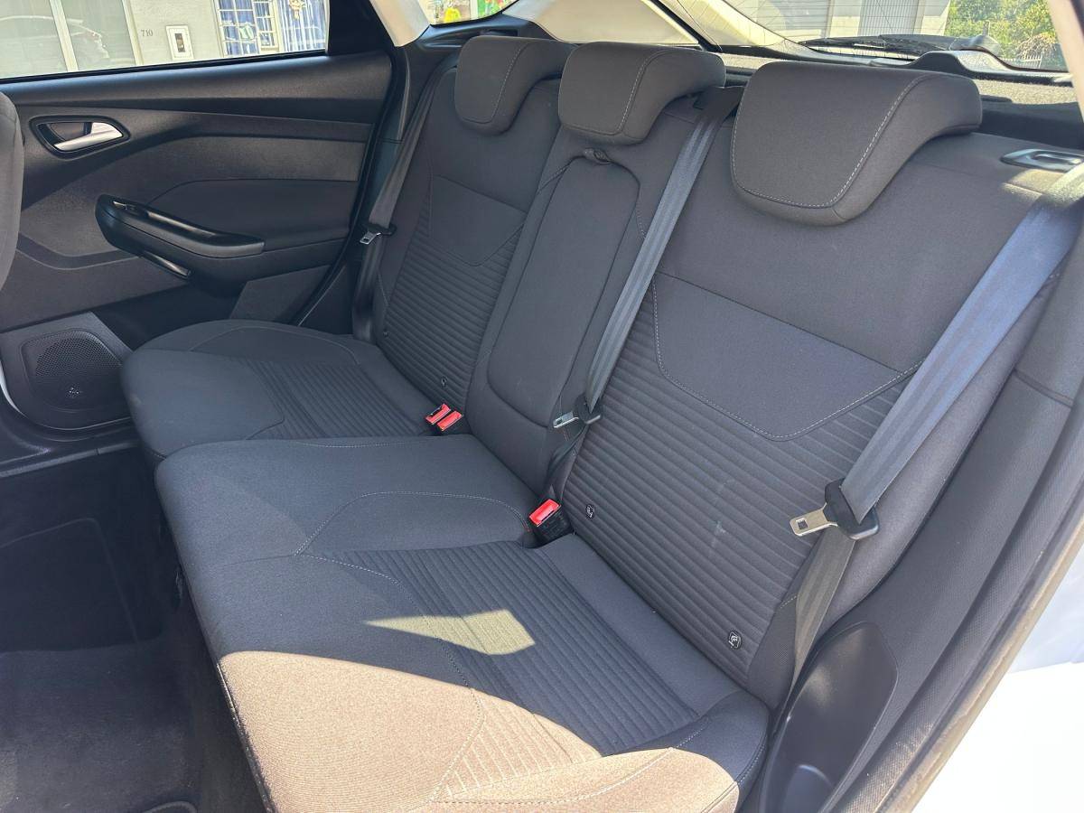 ford-focus-2017-diesel-1499cc