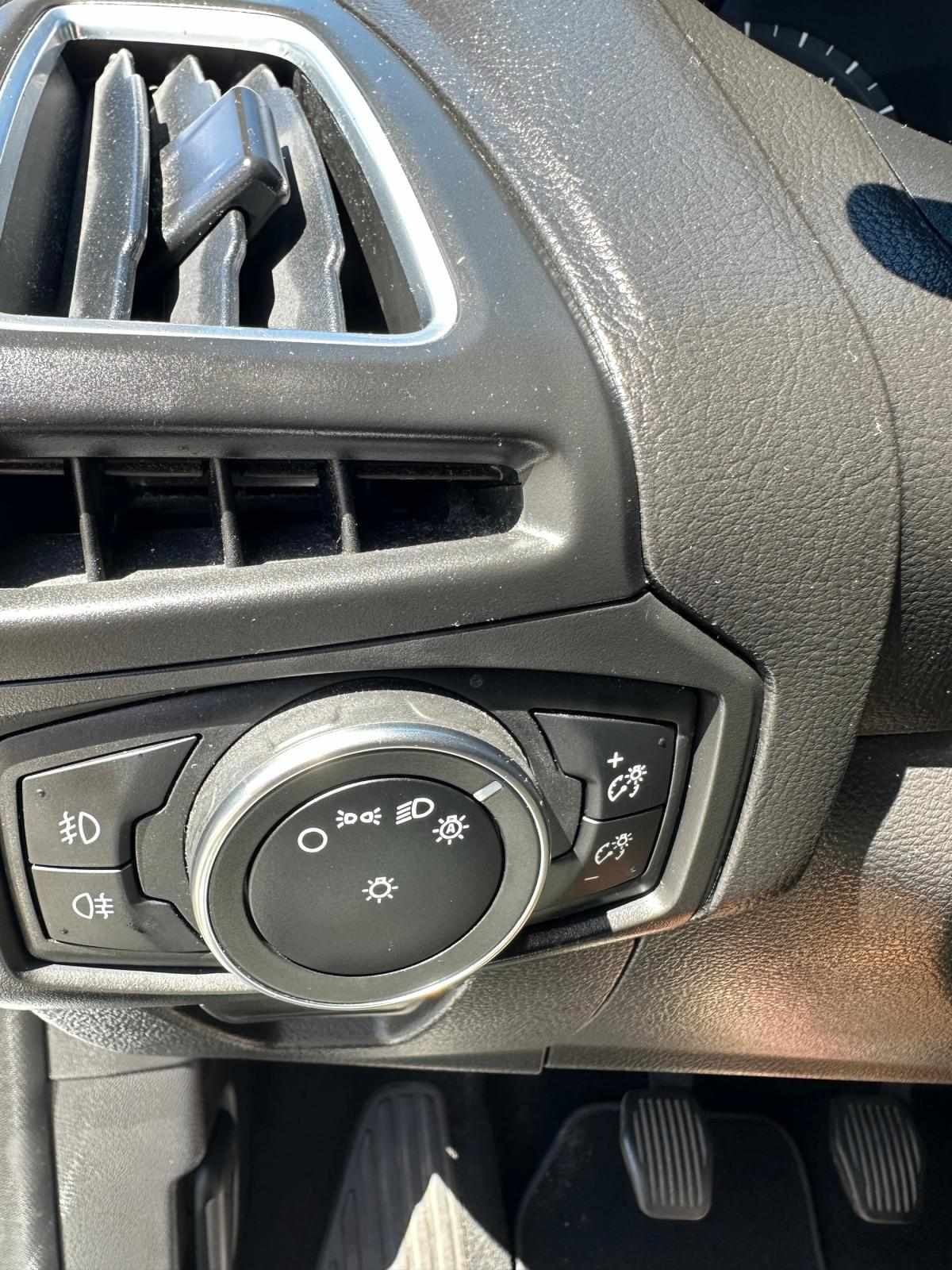ford-focus-2017-diesel-1499cc