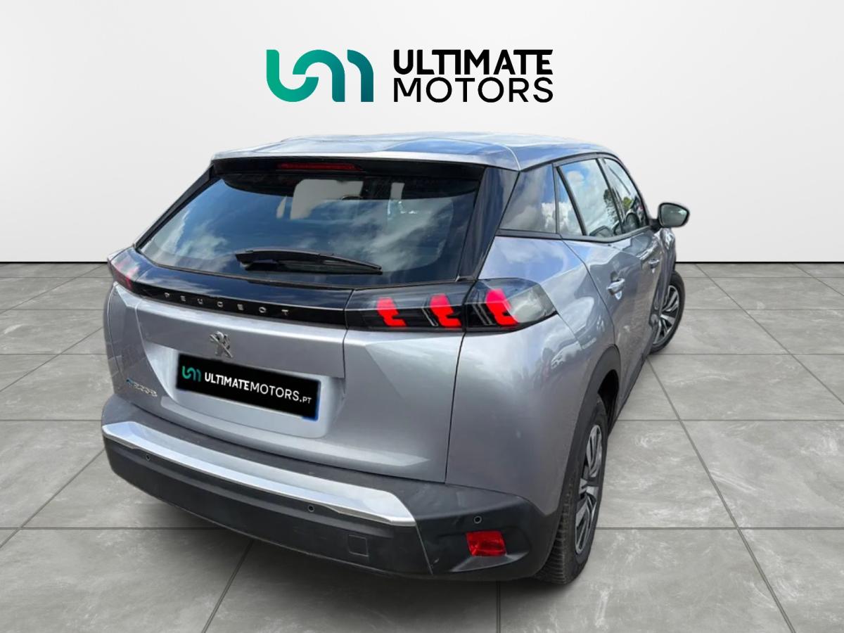 peugeot-2008-2023-eletrico-500cc