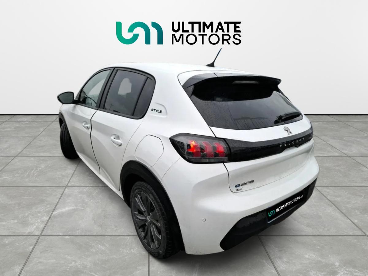 peugeot-208-2023-eletrico-500cc