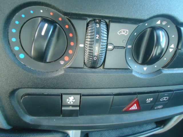 volkswagen-crafter-2013-diesel-2000cc