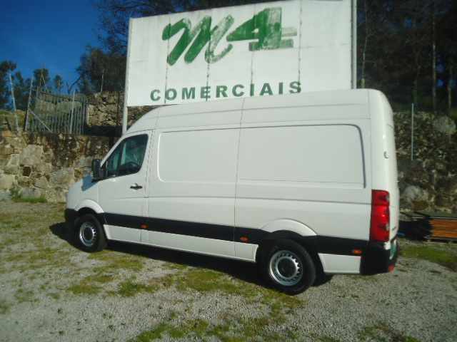 volkswagen-crafter-2013-diesel-2000cc