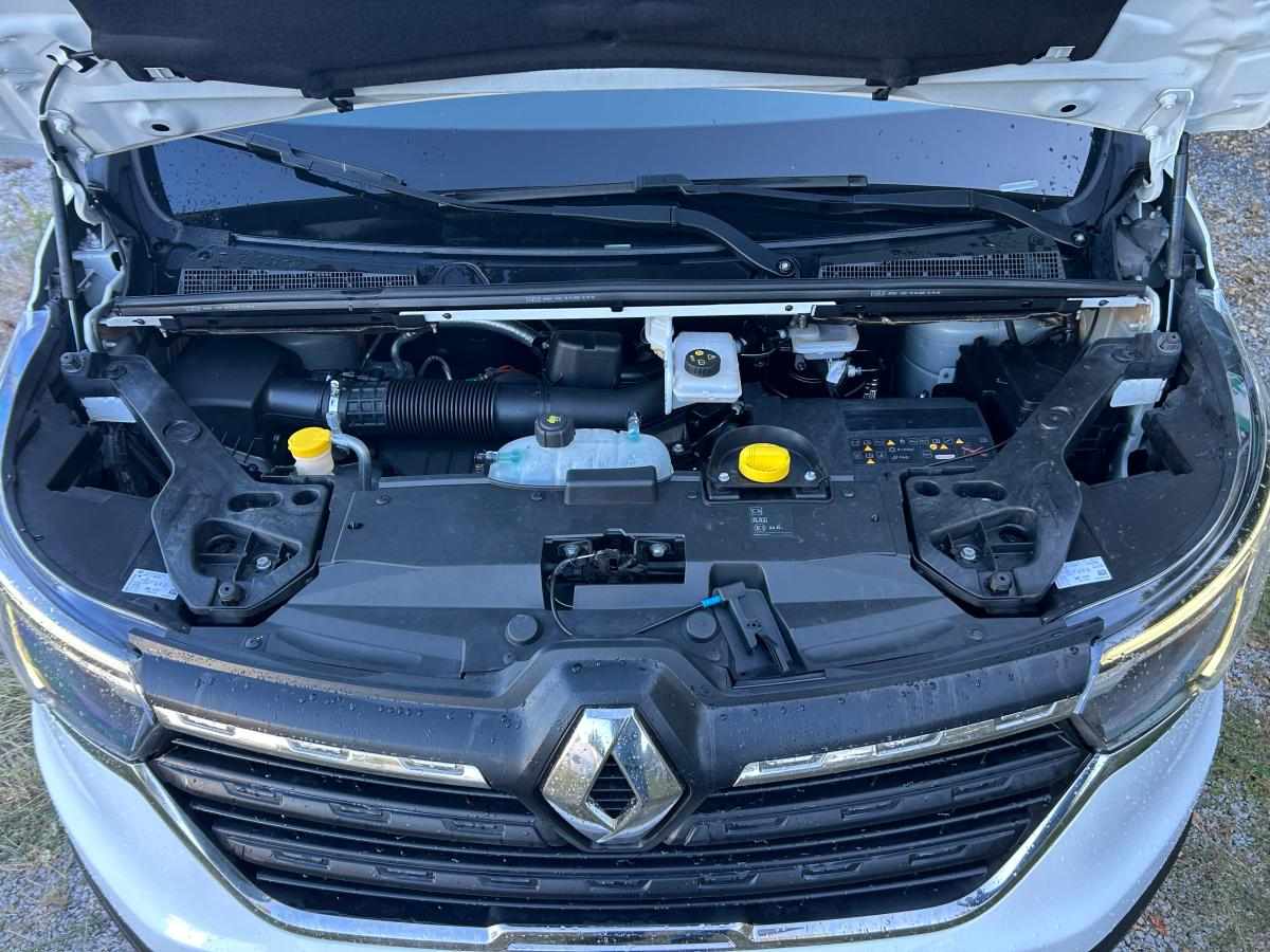 renault-trafic-2-0-110cv-2023-diesel-1997cc